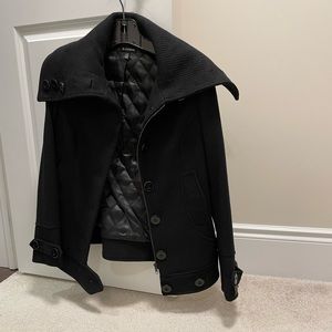 Le Chateau short think coat- size S